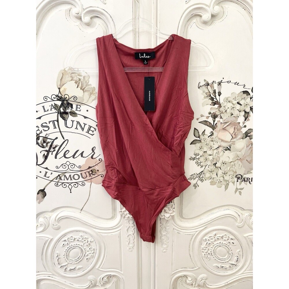 Lulus Staying Basic Marsala Faux Wrap Sleeveless Bodysuit Size S NWT - Picture 5 of 9